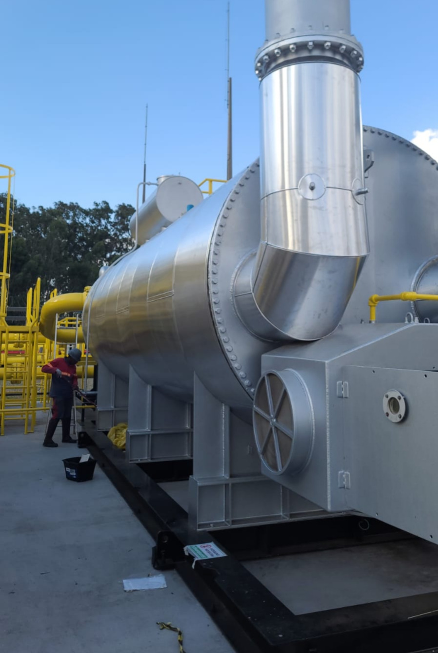 Manutenção de isolamento em equipamentos industriais